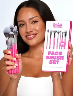 Peaches & Cream Face Brush Set