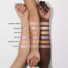 Elf Cosmetics Halo Glow Beauty Wand Highlight - La valija de rocu