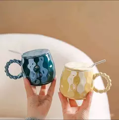 TAZA GLOB AMARILLA - Brothers Home Deco