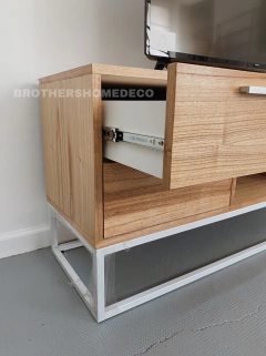 RACK BASE HIERRO - WOOD en internet