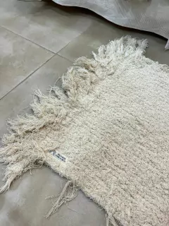 ALFOMBRA FLECO CRUDO - Brothers Home Deco