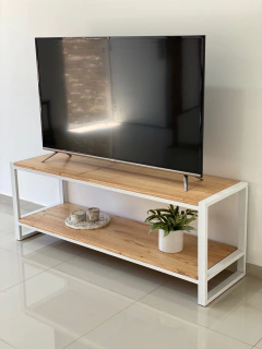 RACK LCD SIMPLE en internet