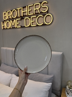 PLATO CREMA 27cm en internet