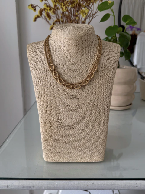 COLLAR 1605 Trini