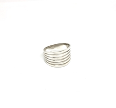 Anillo Rayitas