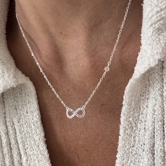 Collar infinito multicolor - comprar online