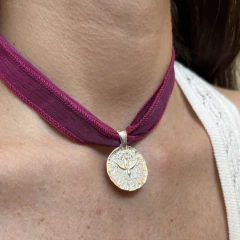 Seda con espíritu santo en internet