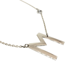 Collar Inicial Maxi con Cubic en internet