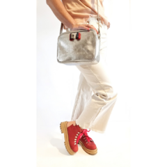 Borcego Placer Rojo en internet