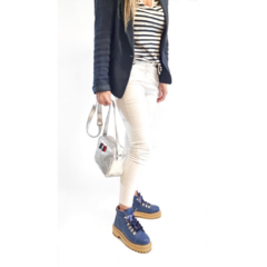 Borcego Placer Azul en internet