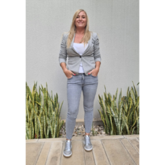 Imagen de Zapatilla Picada Lupin Gris