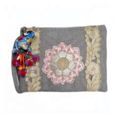 Sobre Folk mandala cabrita gris - comprar online