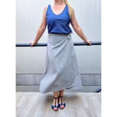 Musculosa al bies denim azul en internet