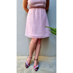 Vestido plumetí rosa escote V Hada en internet