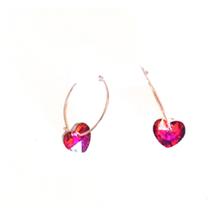 Aros argolla corazón facetado fucsia
