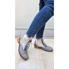 Acordonado Borcego Entrevias Plata - tienda online