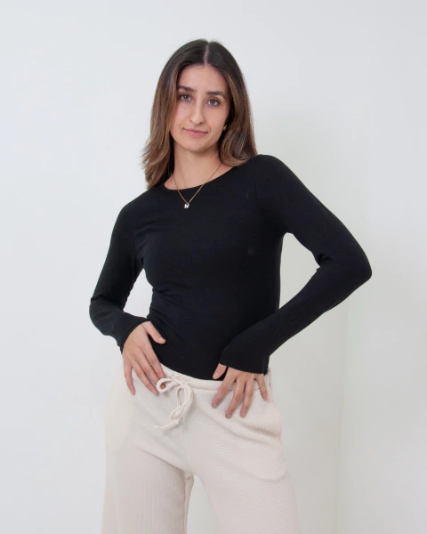 BODY NAHIA