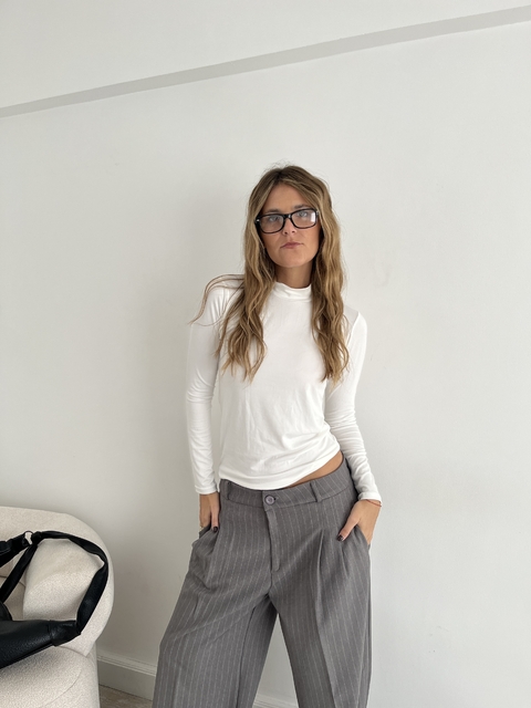 Remera modal ml cuellito vany - comprar online