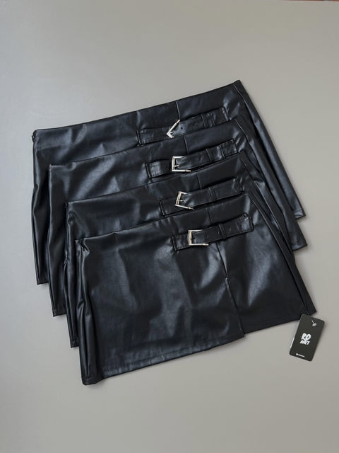 Skort cuerina misato - comprar online