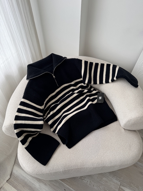 Sweater cierre rayado over - comprar online