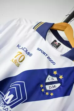 Camiseta Deportivo Merlo Edición Especial 70° Aniversario Sport2000 2024 en internet
