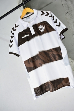 Chomba de Salida Platense Hummel 2024