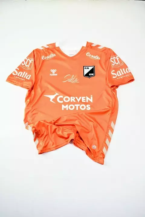 Camiseta Central Norte de Salta Arquero Hummel 2024