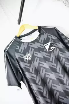 Camiseta Pre Match Central Norte Negra Hummel 2024 - comprar online