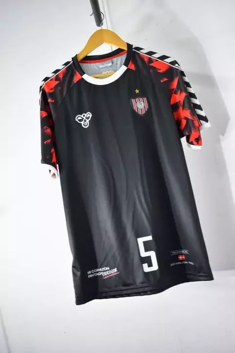 Remera Pre Match Chacarita Hummel - comprar online