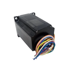Motor de passo trifásico NEMA 23 com torque de 15 kgf, corpo preto e fios coloridos