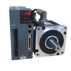 Kit Motor servo HNC modelo SF 1200W, 5,4N.m, com driver servo. Oferece alto desempenho e precisão para aplicações industriais.