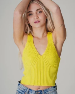 Musculosa Kala en internet