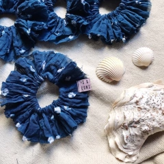 Scrunchie Shibori Azul - comprar online