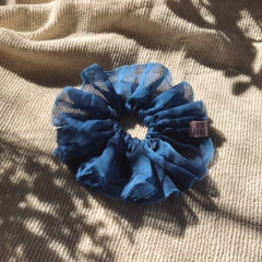 Maxi Scrunchie Azul tornasolado - comprar online