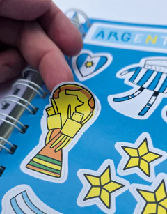 MUNDIAL 2026 x Manuel Paz - Tienda Efecto Berenjena