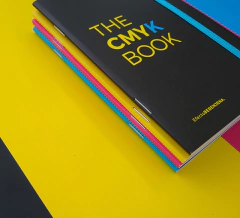 CMYK BOOK - LIBRETA A6 - CYAN - Tienda Efecto Berenjena