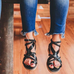 Sandalias bajas negras graneado Rajesh