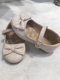 Sapatilha laço - creme