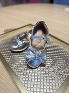 Sapatilha laço - prata