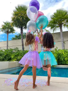 Fantasia Folia - Unicórnio lilás na internet