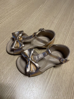 Sandália Cobre na internet