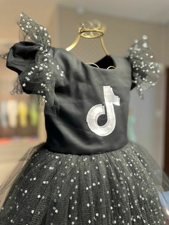 Vestido Festa - Tik Tok na internet