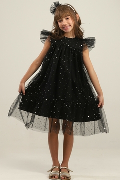 Vestido Clarissa estrelas preto na internet