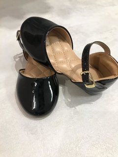Sapatilha - verniz preto