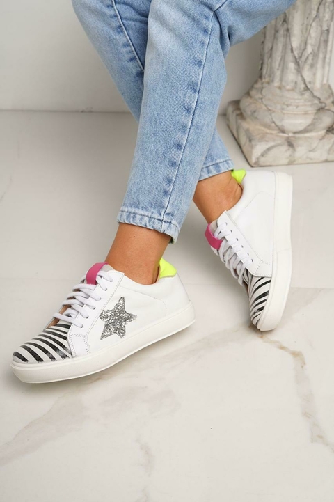 SUPERSTAR NEON