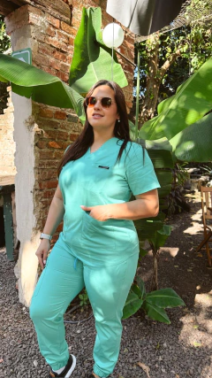 Bucito Jogger Verde Cirugia (G000857) - Guarda