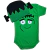 Body de bebê Frankenstein verde com estampa do rosto do personagem e touca combinando.