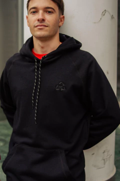 BUZO RECICLE BORDADO en internet