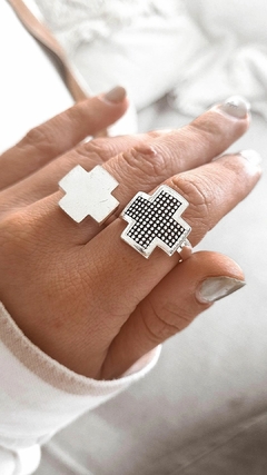 Anillo cruz
