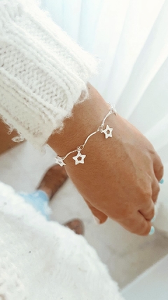 Pulsera estrellas caladas